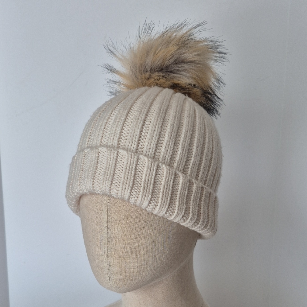 J.Crew Ribbed Knit Ivory Beanie Hat Faux Fur Pom Pom Size SML